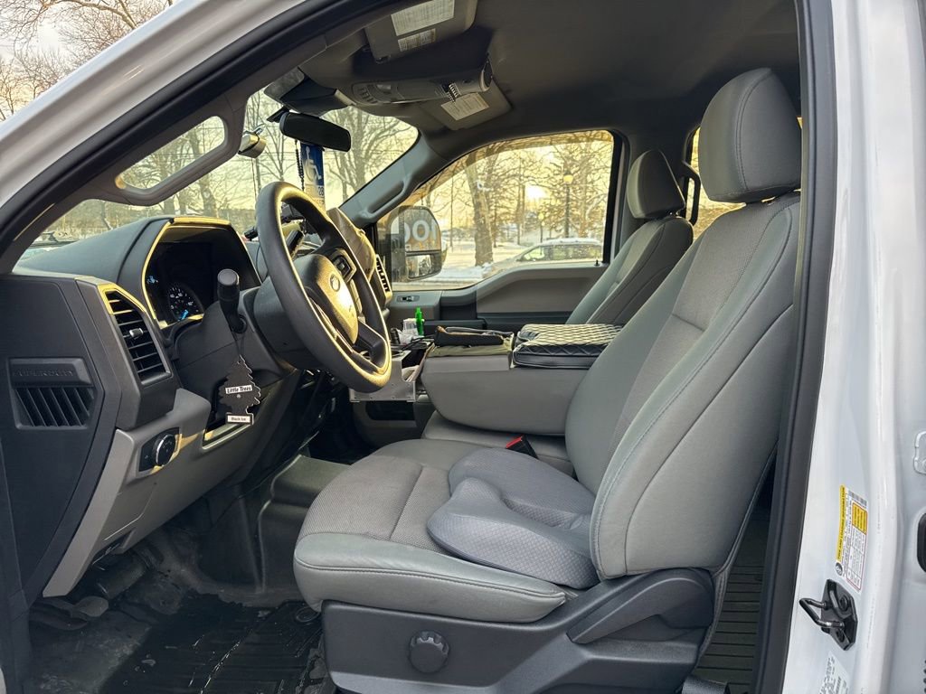 Certified 2022 Ford F250 XL w/ STX Appearance Package image 5