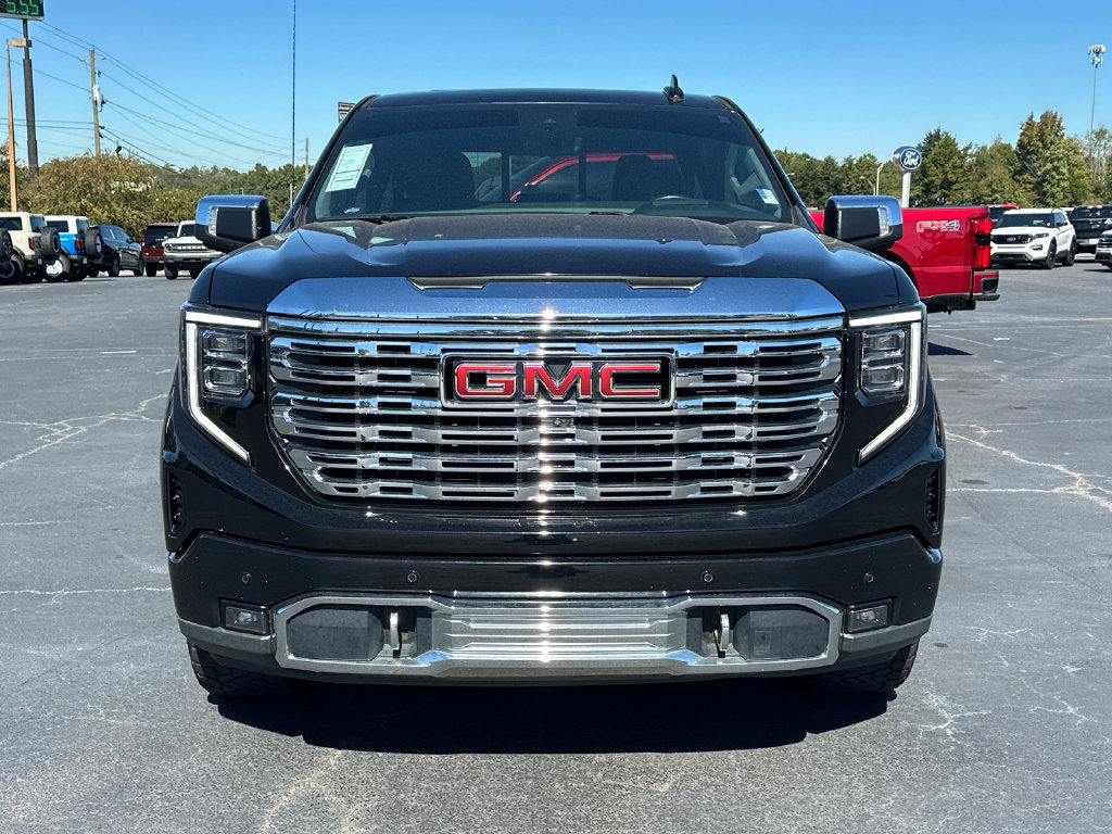 Used 2023 GMC Sierra 1500 Denali w/ Denali Reserve Package AWD/4WD image 2