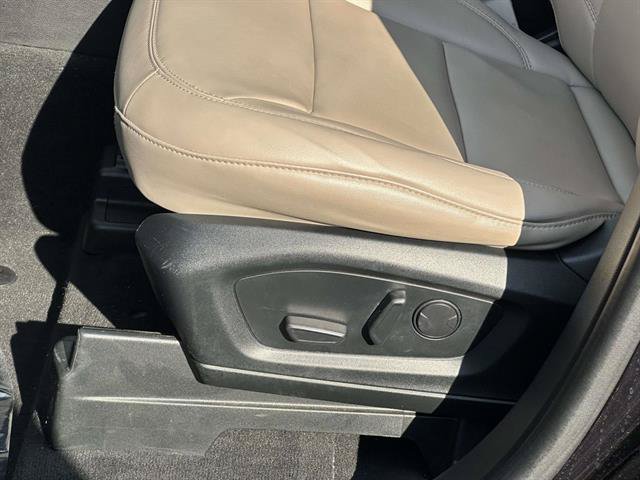 Certified 2022 Ford Explorer XLT w/ Equipment Group 202A AWD/4WD image 12