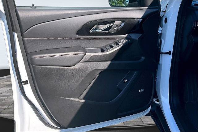 Used 2022 Chevrolet Traverse RS AWD/4WD image 23
