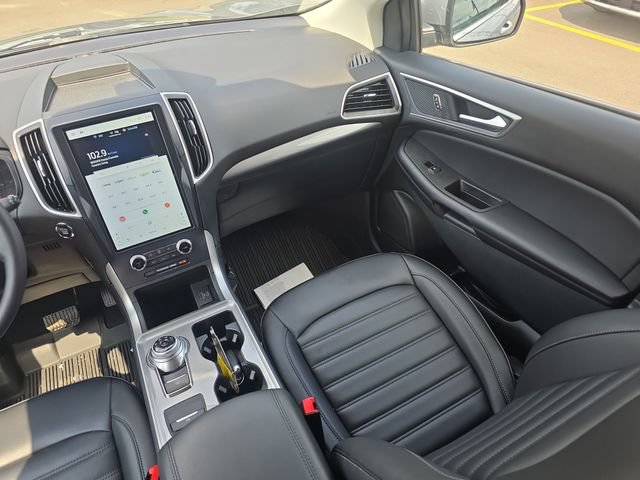 Certified 2023 Ford Edge SEL w/ Convenience Package AWD/4WD image 32