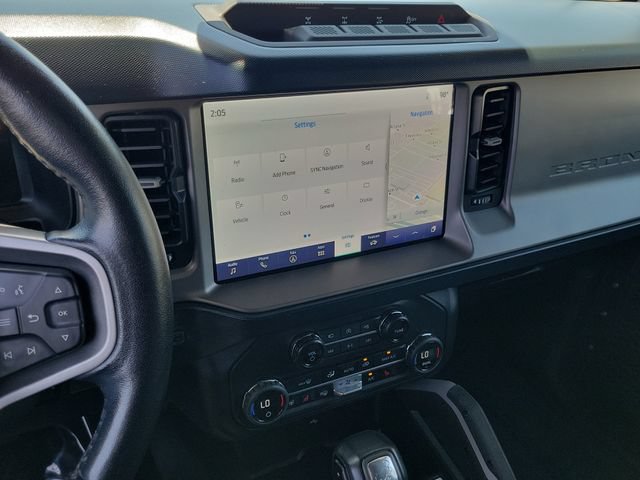 Certified 2023 Ford Bronco Outer Banks w/ Sasquatch Package AWD/4WD image 8