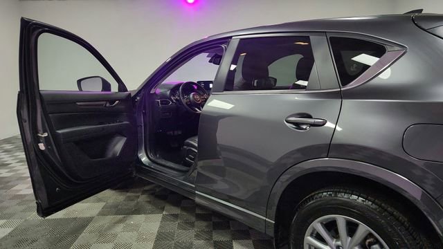 Used 2025 MAZDA CX-5 AWD 2.5 S w/ Preferred Package image 17