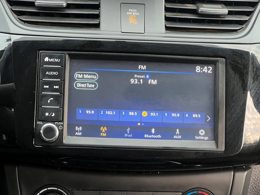 Used 2019 Nissan Sentra S image 19