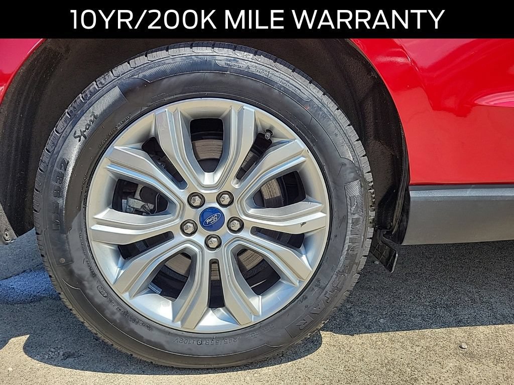 Certified 2021 Ford Edge Titanium AWD/4WD image 5