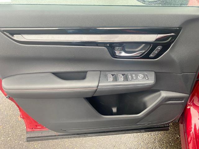 Used 2025 Honda CR-V Sport Touring image 17