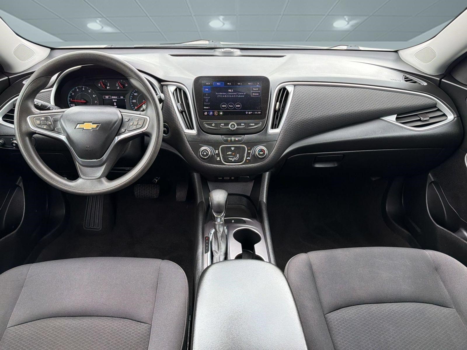 Used 2022 Chevrolet Malibu LS FWD image 15