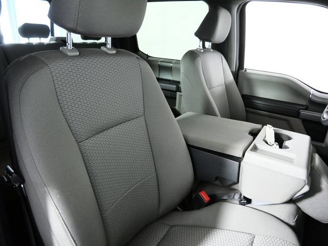 Certified 2022 Ford F250 XLT w/ Black Appearance Package AWD/4WD image 11