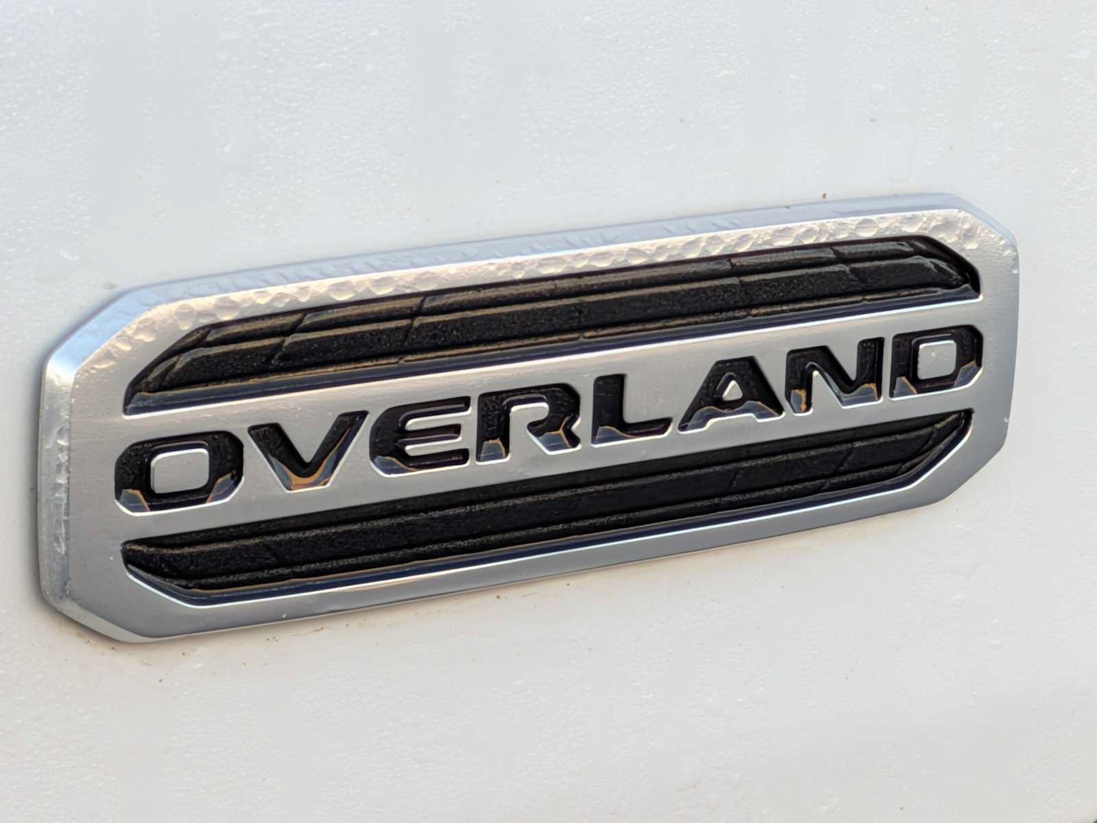 Used 2023 Jeep Gladiator Overland w/ Popular Equipment Package AWD/4WD image 13