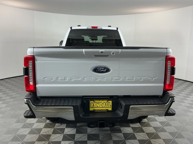 Certified 2025 Ford F350 Lariat w/ FX4 Off-Road Package image 3