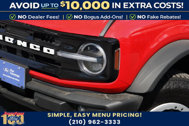 Certified 2024 Ford Bronco Outer Banks w/ Sasquatch Package AWD/4WD image 2