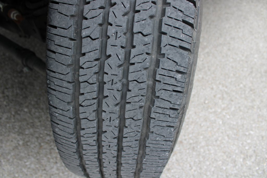 Used 2024 RAM 2500 Big Horn w/ Level 2 Equipment Group image 22