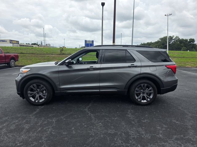 Certified 2023 Ford Explorer XLT w/ Equipment Group 202A RWD image 8