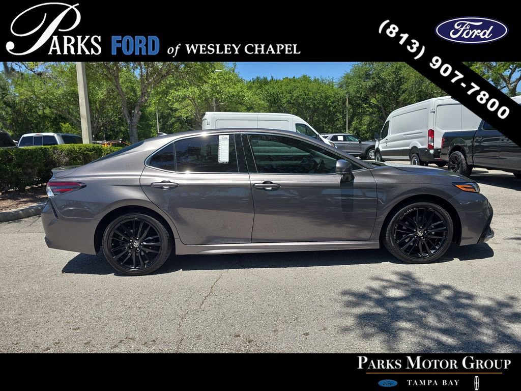 Used 2024 Toyota Camry XSE FWD image 2