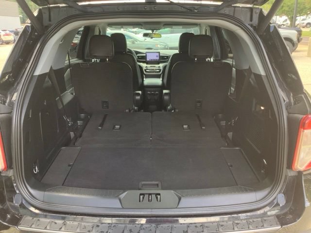 Certified 2023 Ford Explorer XLT w/ Equipment Group 202A AWD/4WD image 36