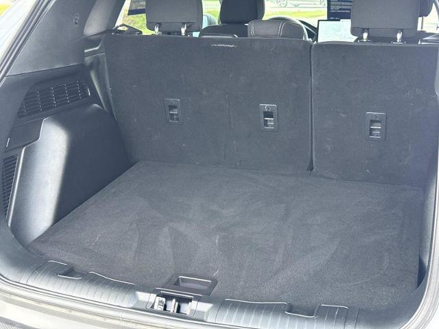 Certified 2025 Ford Escape Active w/ Tech Pack #1 FWD image 10