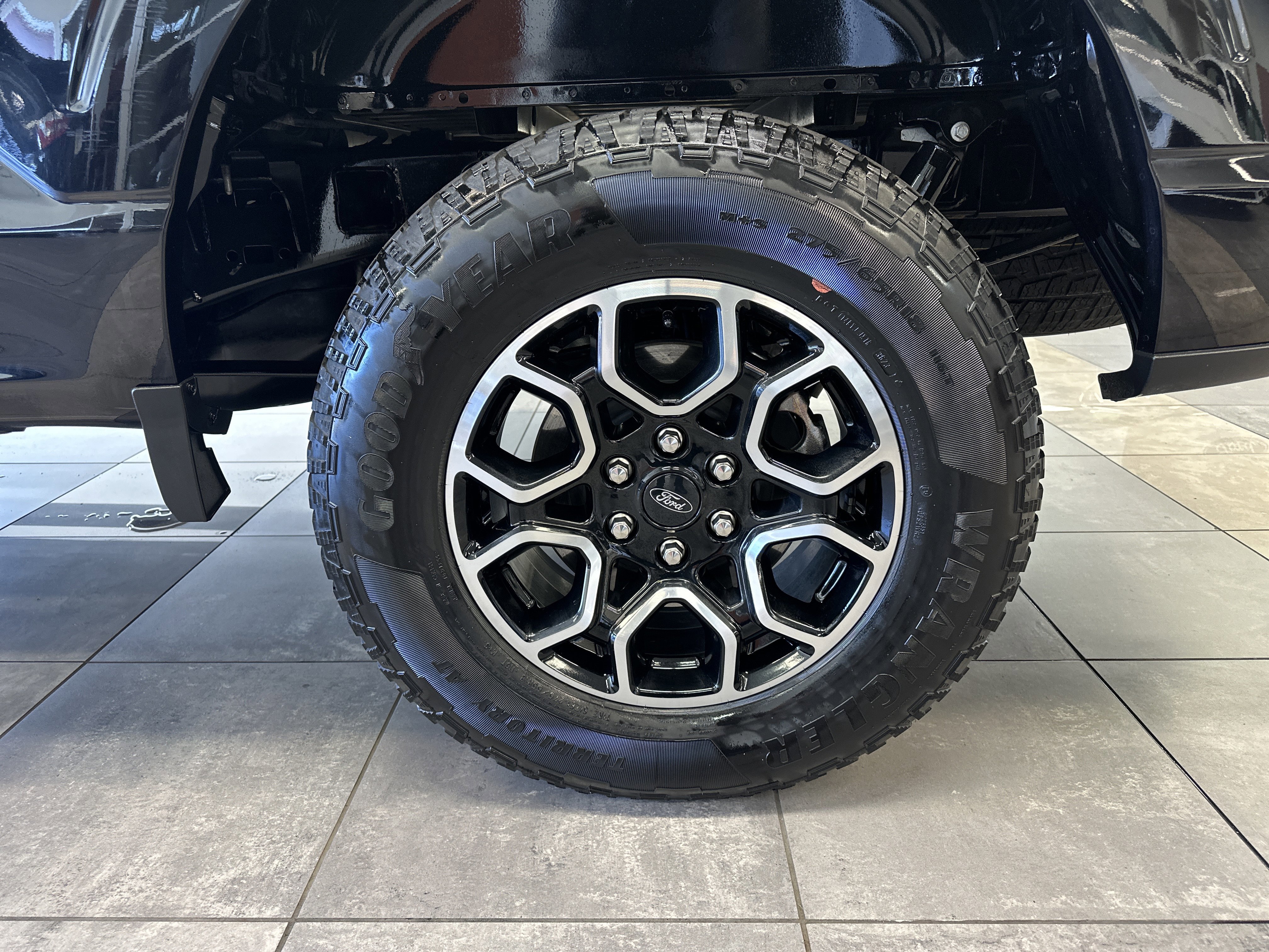 Certified 2023 Ford F150 XLT w/ Equipment Group 302A High image 16