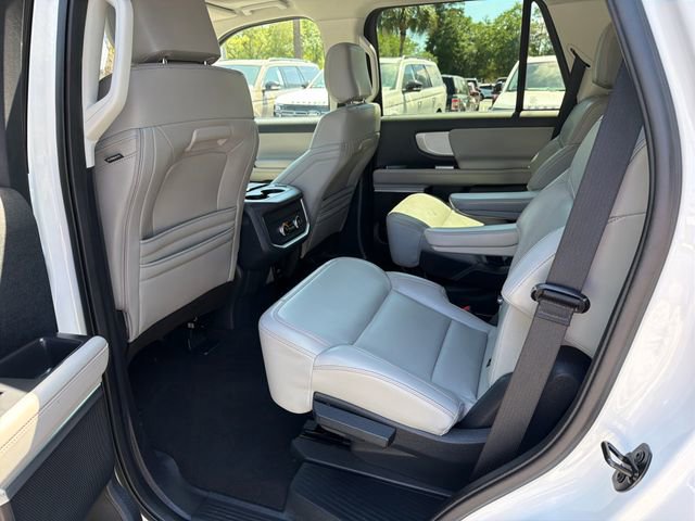 Certified 2025 Ford Expedition Active RWD image 27