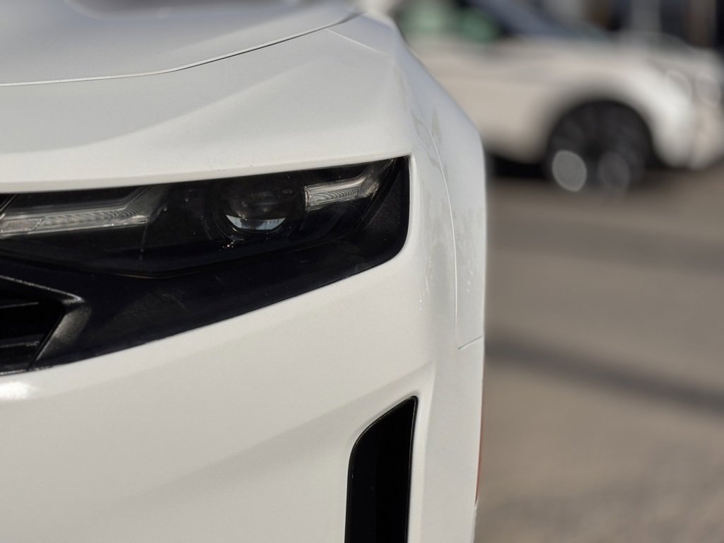 Used 2020 Chevrolet Camaro LT image 8