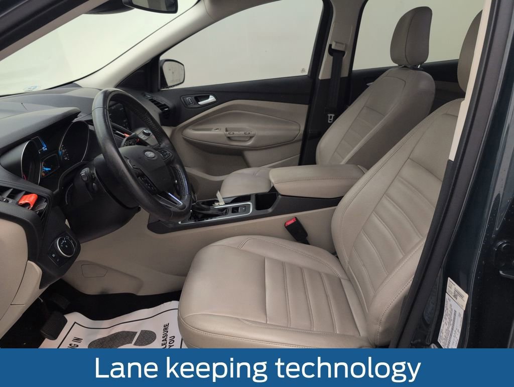 Certified 2019 Ford Escape SEL image 9