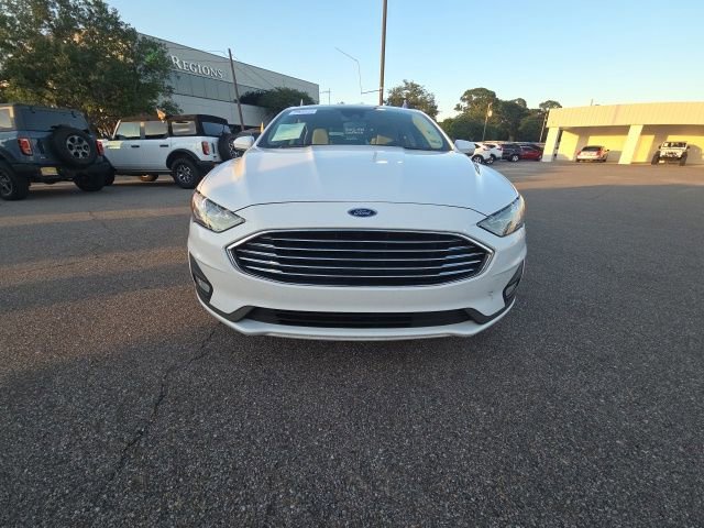 Certified 2020 Ford Fusion SE w/ Equipment Group 151A FWD image 3