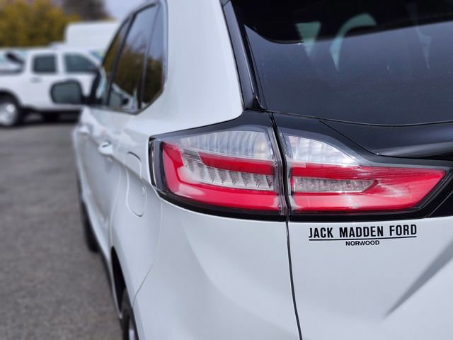 Certified 2022 Ford Edge SEL w/ Convenience Package image 9