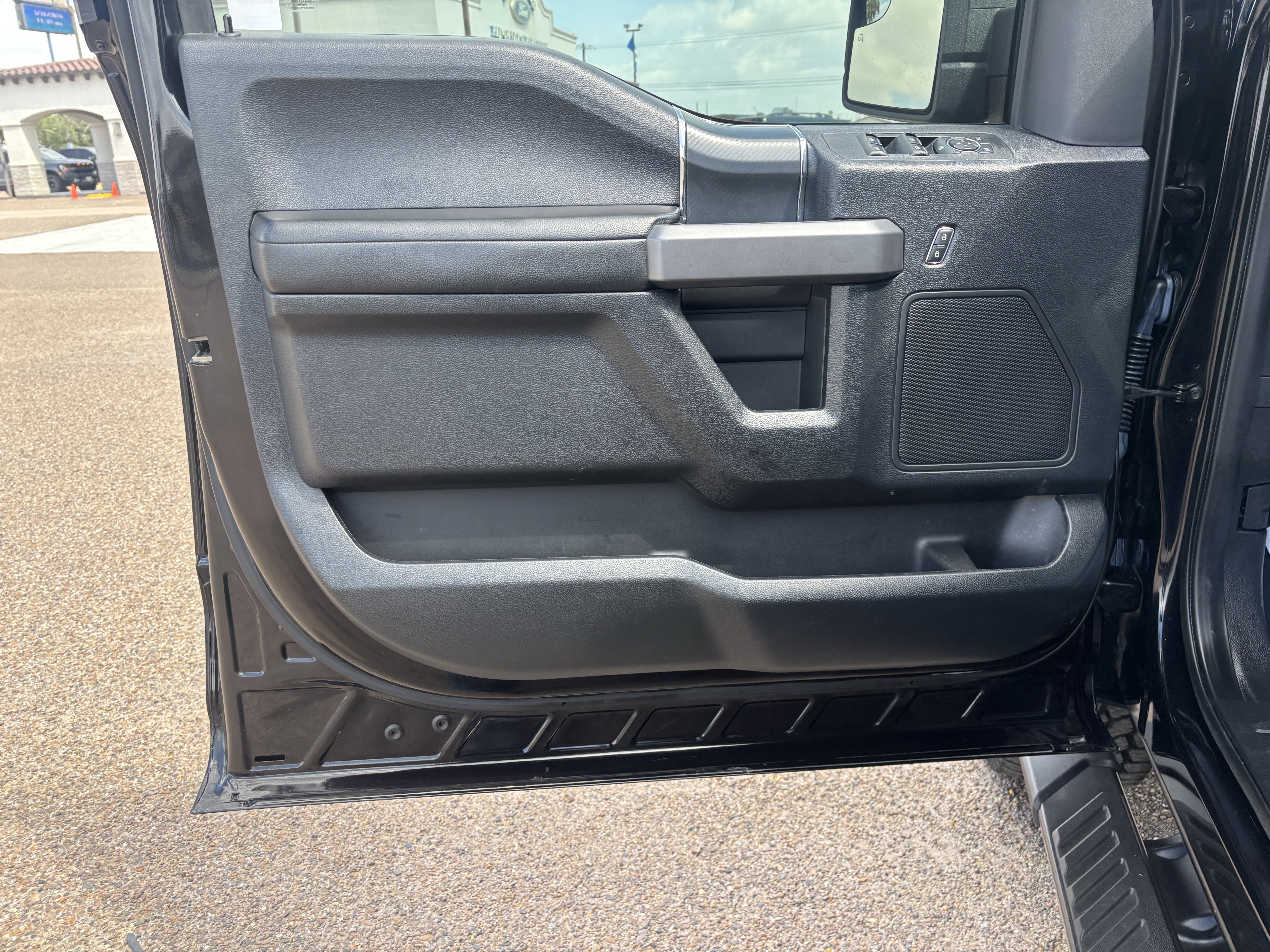 Certified 2020 Ford F150 XLT w/ Equipment Group 302A Luxury image 9