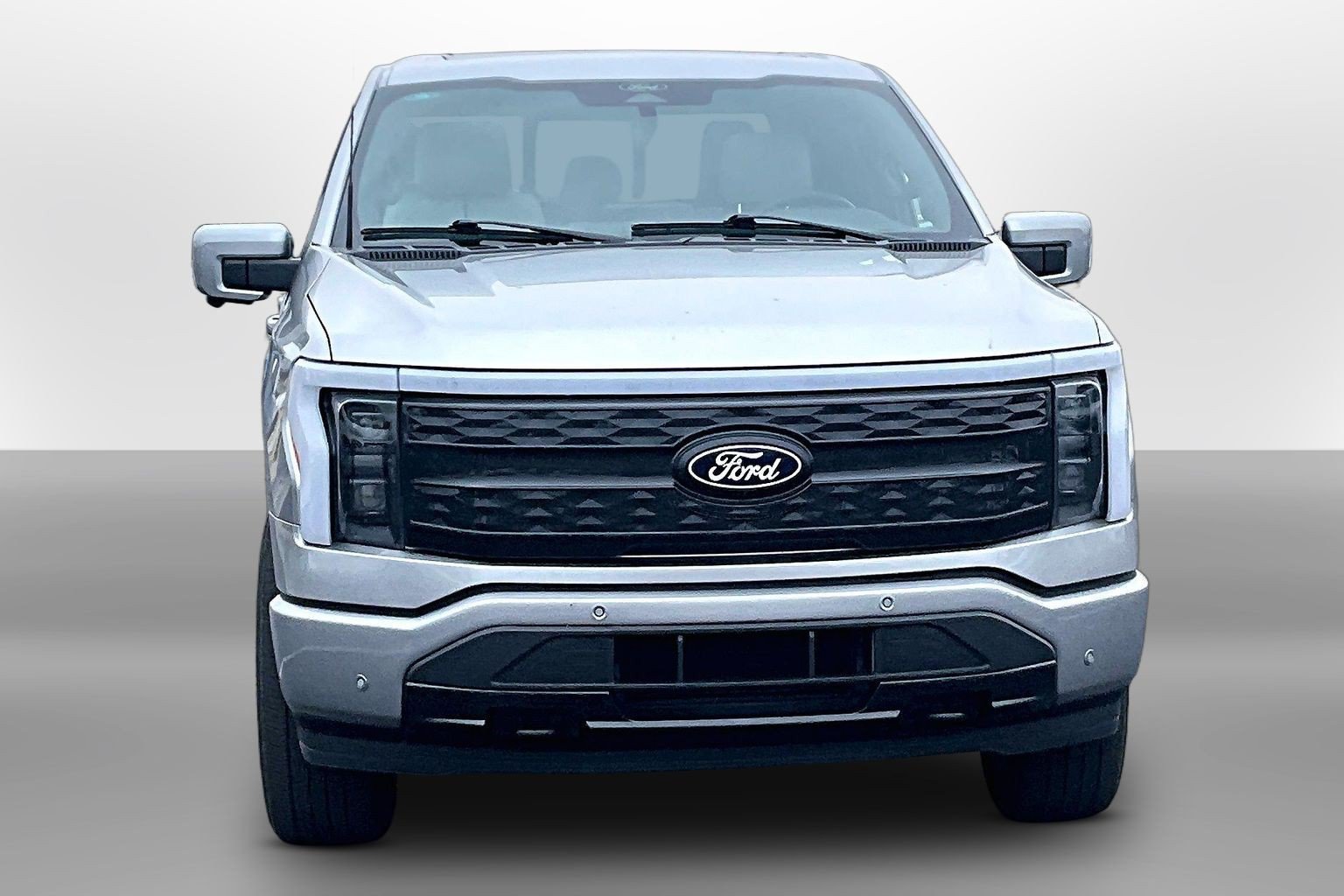 Certified 2025 Ford F150 Lightning Platinum AWD/4WD image 3