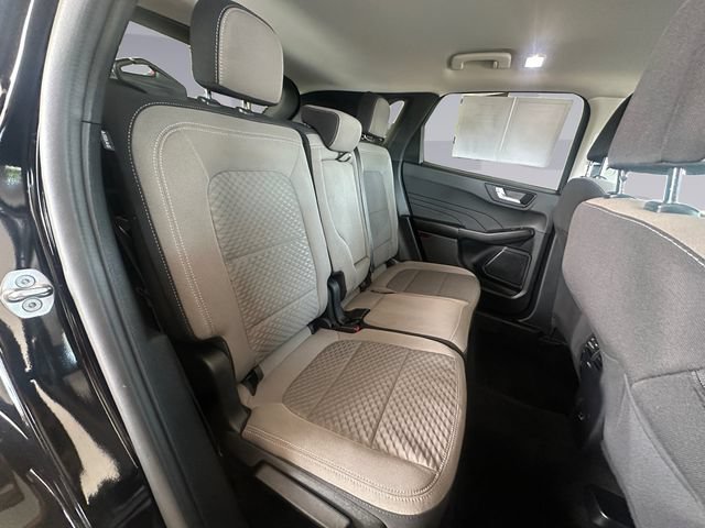 Certified 2021 Ford Escape SE w/ SE Sport Appearance Package AWD/4WD image 18