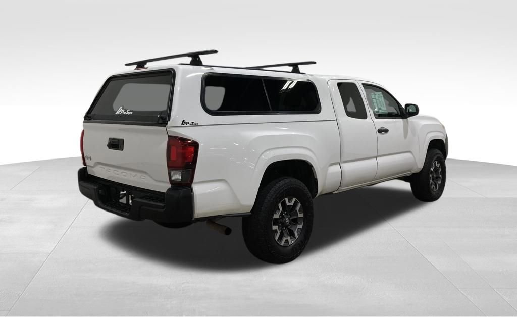 Used 2022 Toyota Tacoma SR image 4