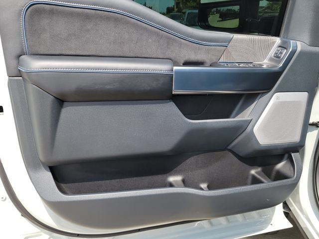 Certified 2025 Ford F350 Platinum AWD/4WD image 7