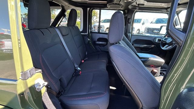 Used 2021 Jeep Wrangler Unlimited Rubicon image 13