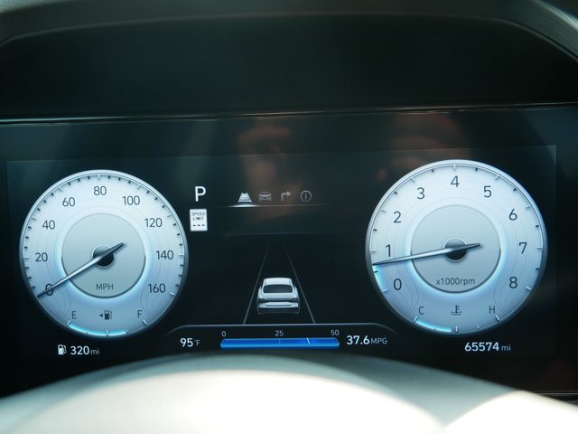 Used 2024 Hyundai Elantra SEL FWD image 22
