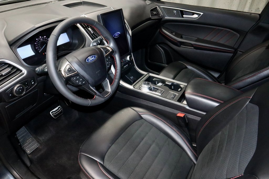 Certified 2024 Ford Edge ST-Line image 25