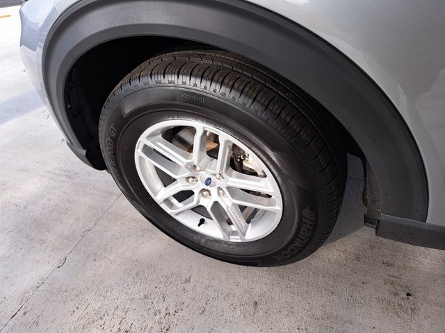 Certified 2025 Ford Explorer Active image 26