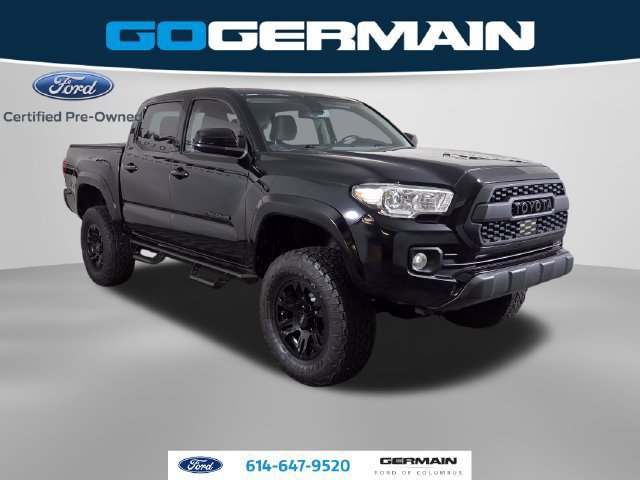 Used 2020 Toyota Tacoma SR5 AWD/4WD image 4