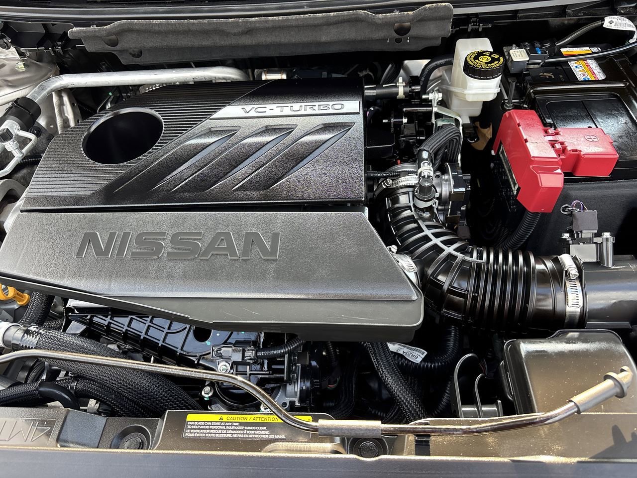 Used 2025 Nissan Rogue Platinum w/ Platinum Premium Package image 10