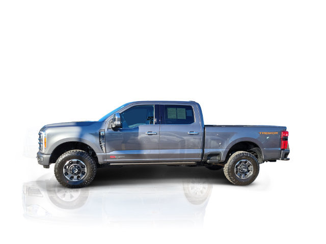 Certified 2023 Ford F250 Platinum w/ Tremor Off-Road Package AWD/4WD image 4