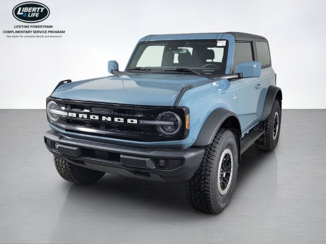 Certified 2023 Ford Bronco Outer Banks w/ Sasquatch Package AWD/4WD image 8