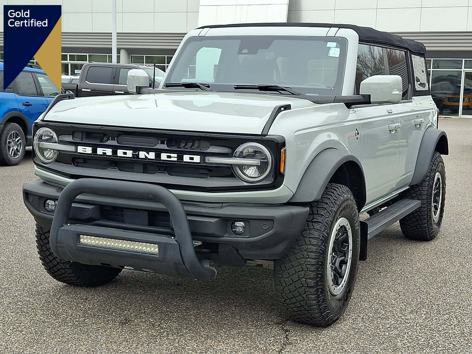 Certified 2022 Ford Bronco Outer Banks w/ Sasquatch Package