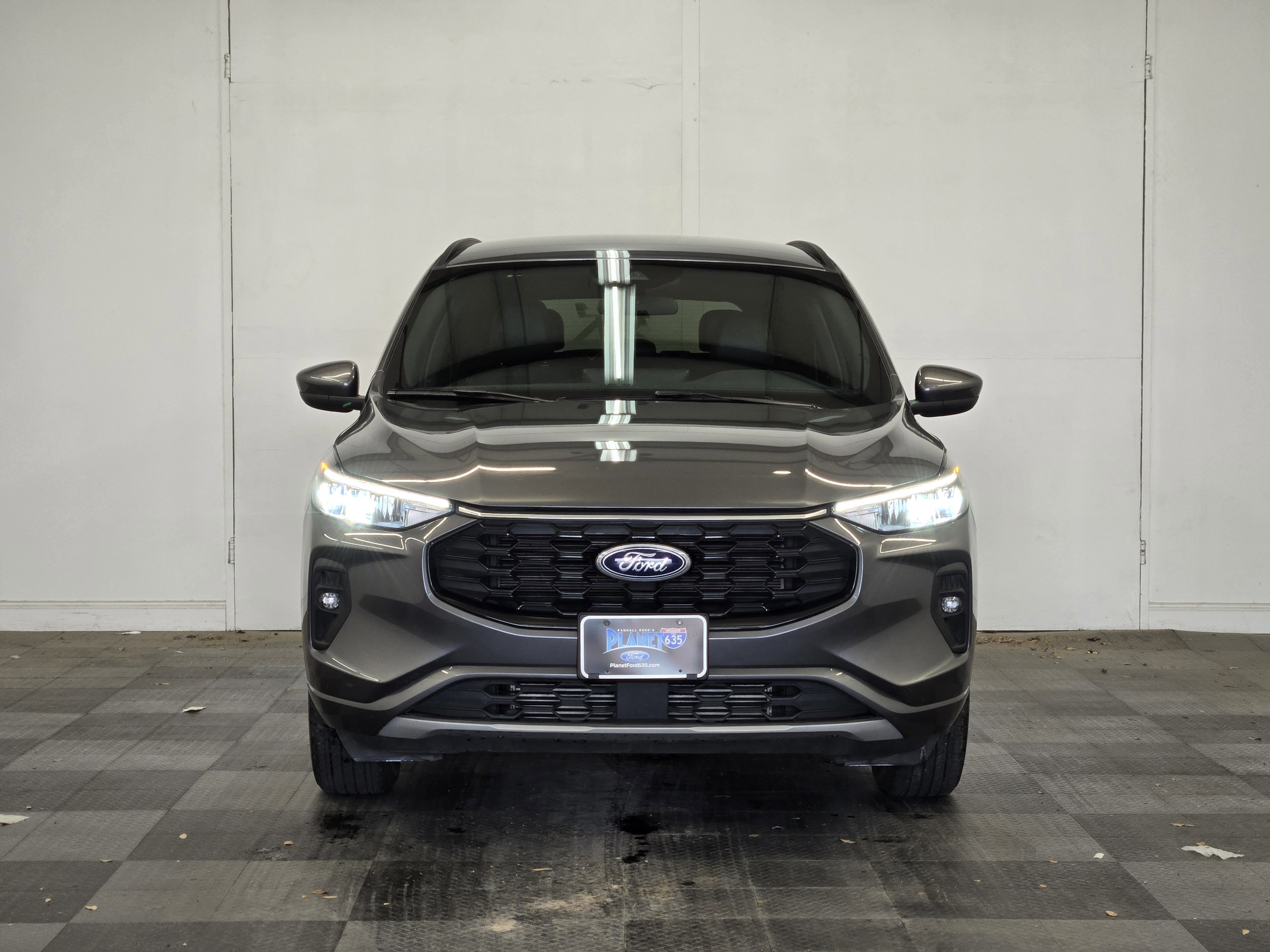 Certified 2023 Ford Escape ST-Line Select w/ Tech Pack #1 AWD/4WD image 7