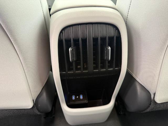 Used 2024 Hyundai Kona SEL FWD image 18