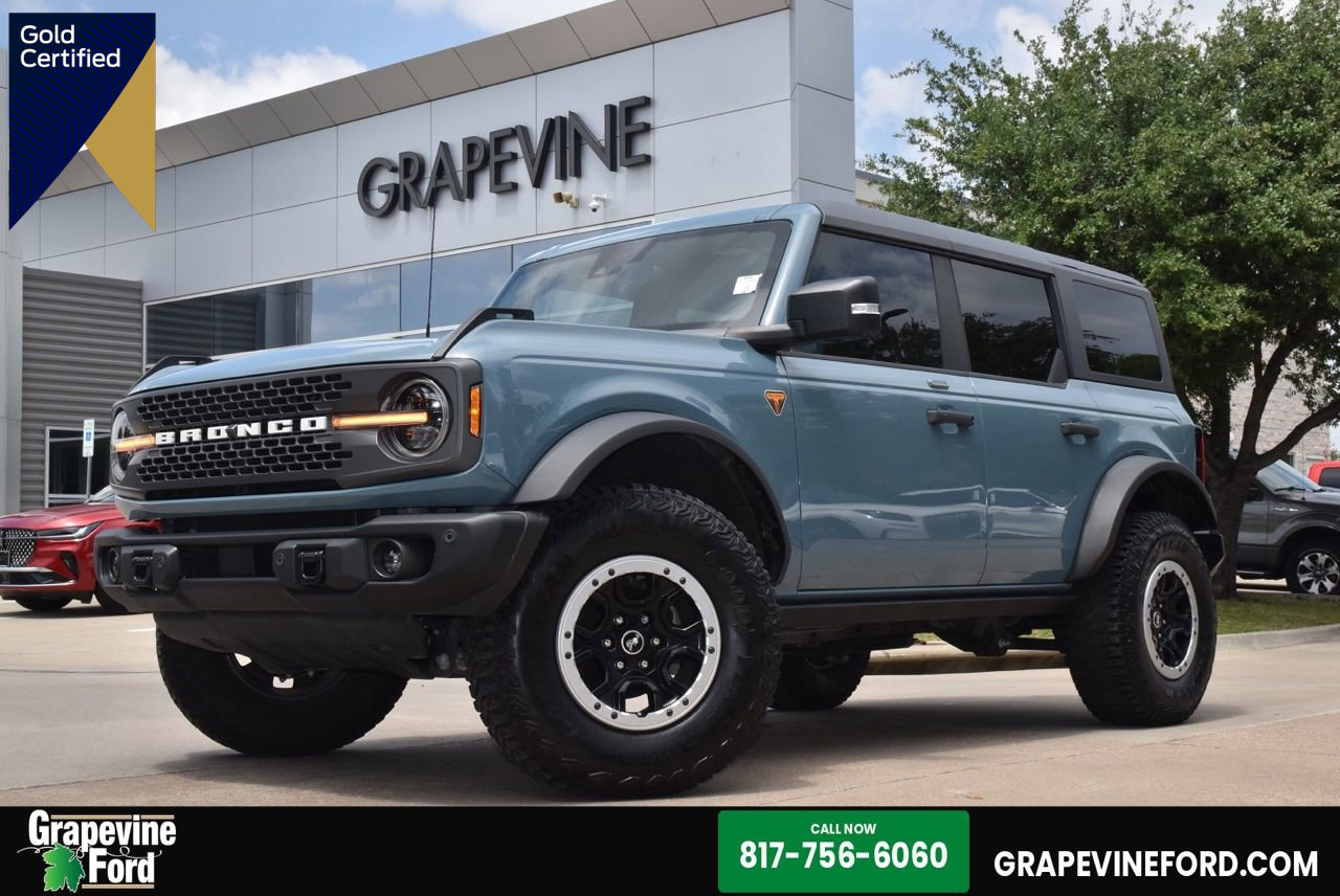Certified 2023 Ford Bronco Badlands w/ Sasquatch Package AWD/4WD image 1