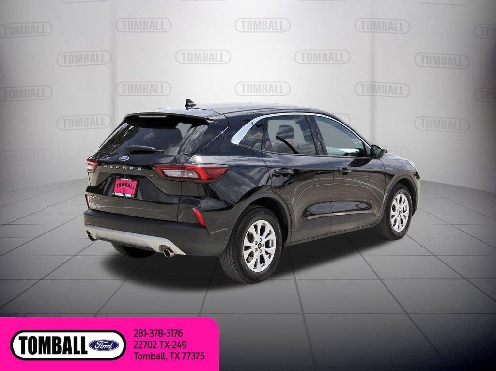 Certified 2023 Ford Escape Active FWD image 8
