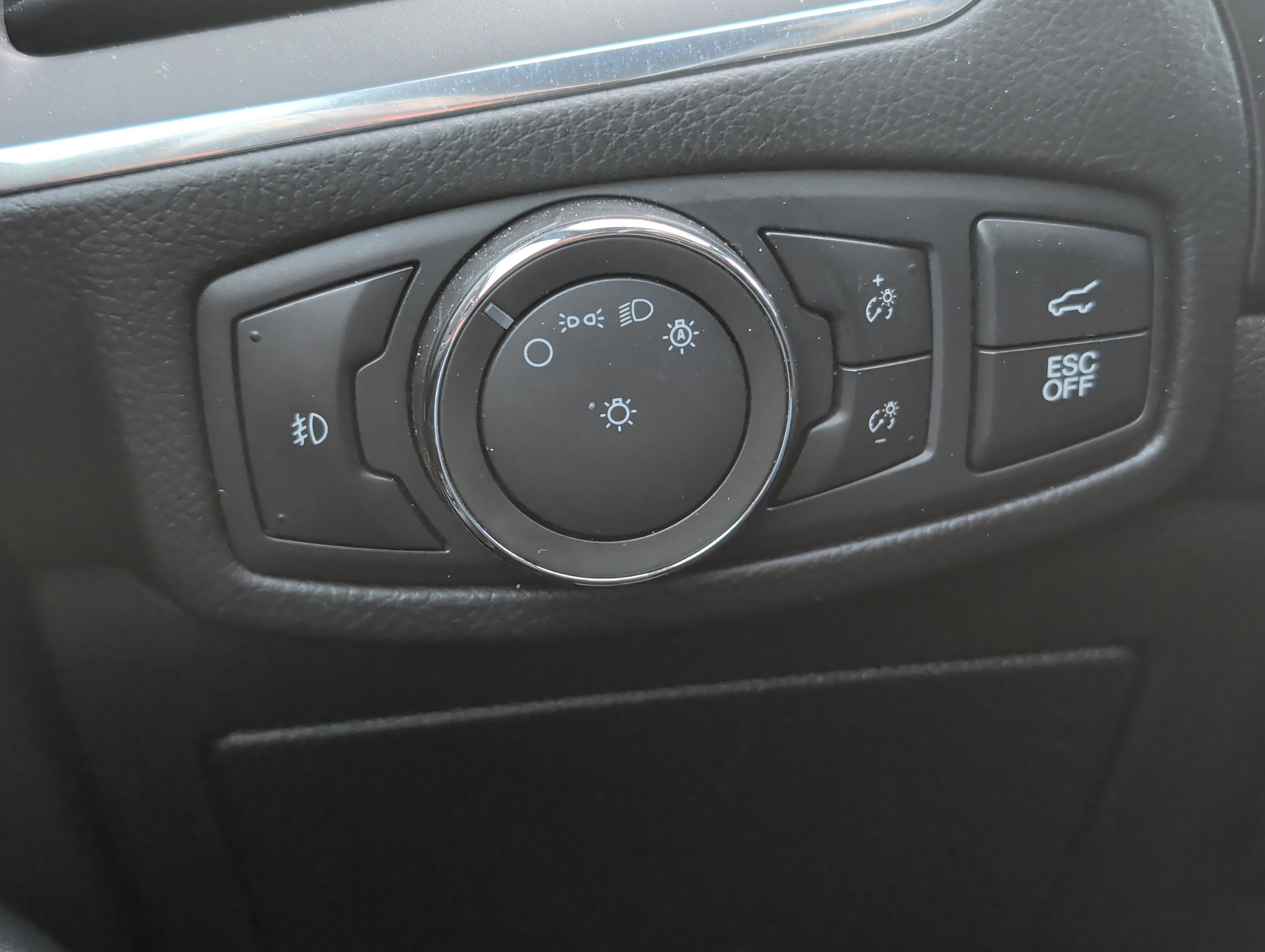 Certified 2020 Ford Edge ST w/ Equipment Group 401A image 26