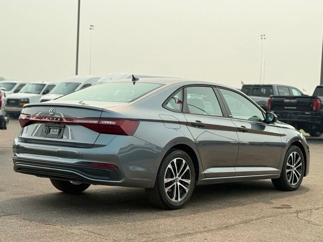 Used 2025 Volkswagen Jetta Sport FWD image 32