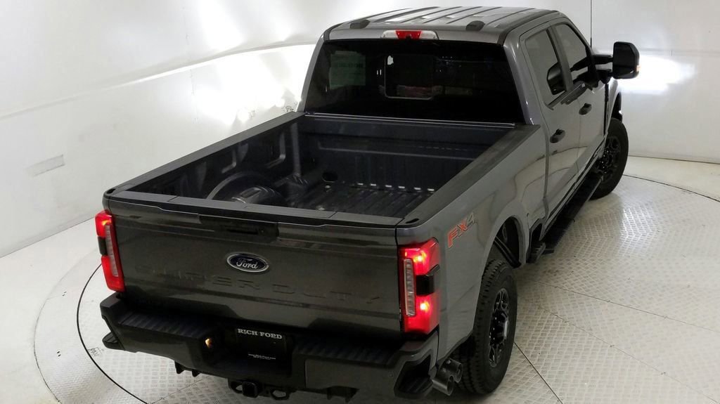 Certified 2024 Ford F250 XL w/ STX Appearance Package AWD/4WD image 19