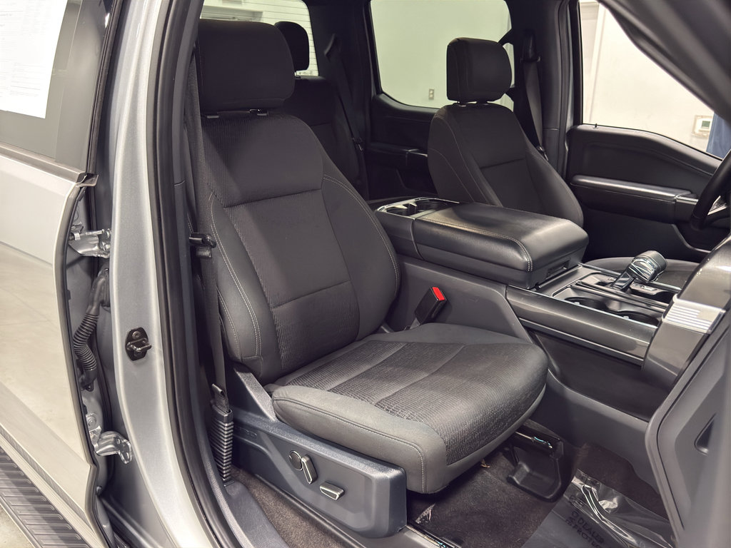 Certified 2021 Ford F150 XLT w/ Equipment Group 302A High image 29