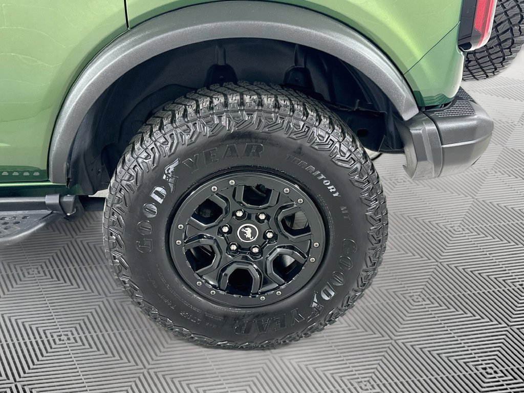 Certified 2022 Ford Bronco Badlands w/ Sasquatch Package AWD/4WD image 26