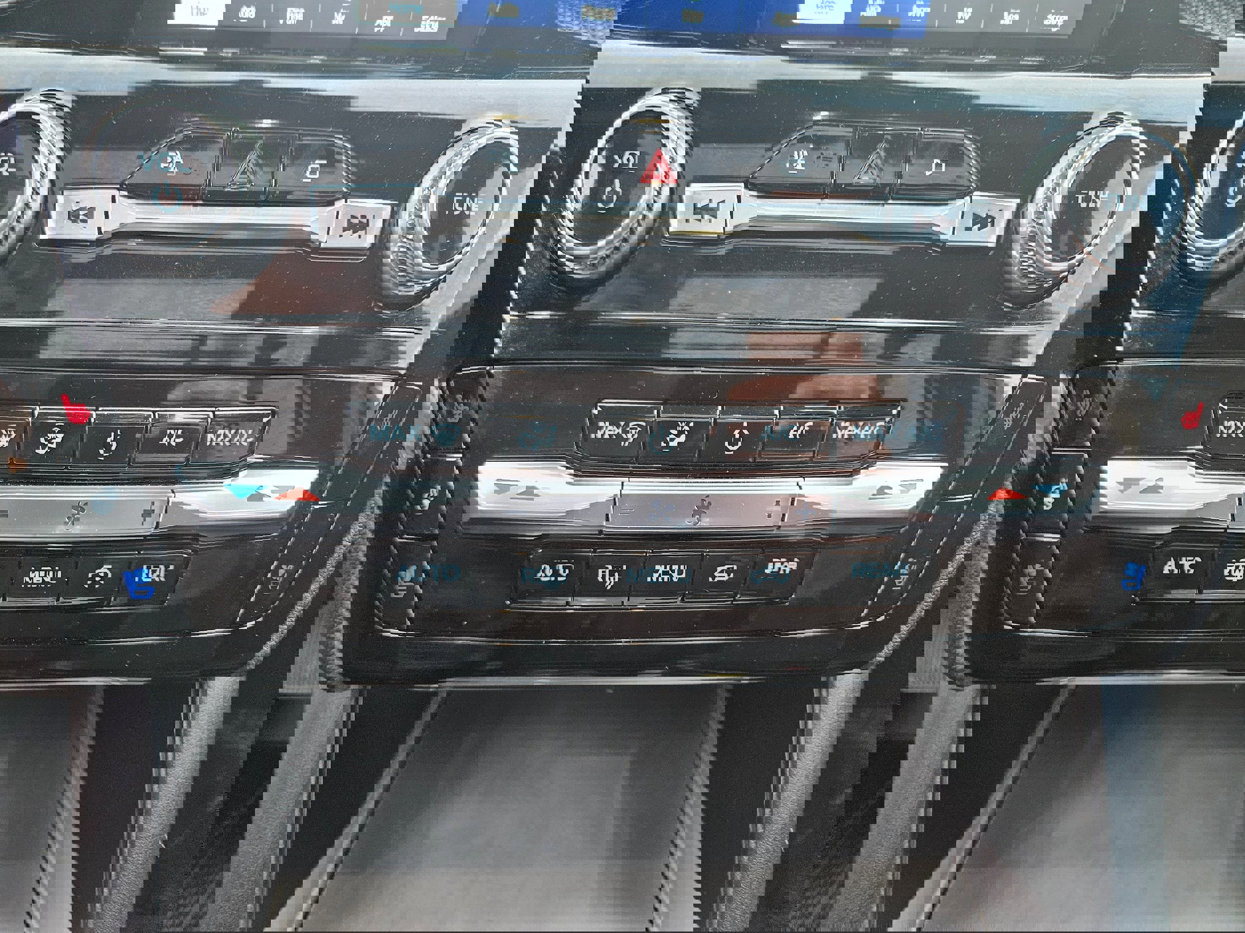 Certified 2023 Ford Explorer ST w/ Equipment Group 401A image 24